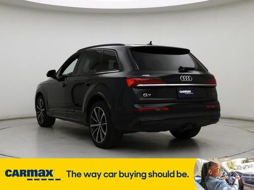 2020 Audi Q7 Premium Plus