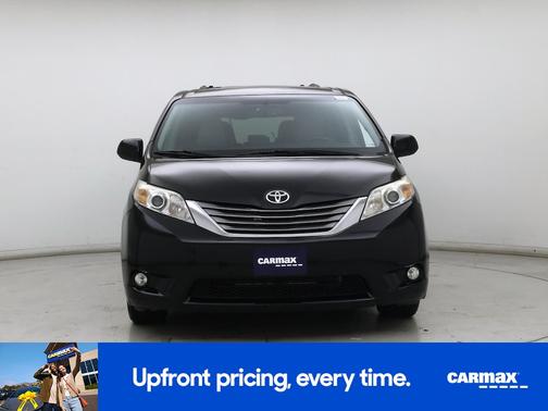 2016 Toyota Sienna XLE