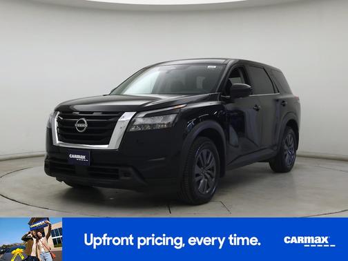 2024 Nissan Pathfinder S