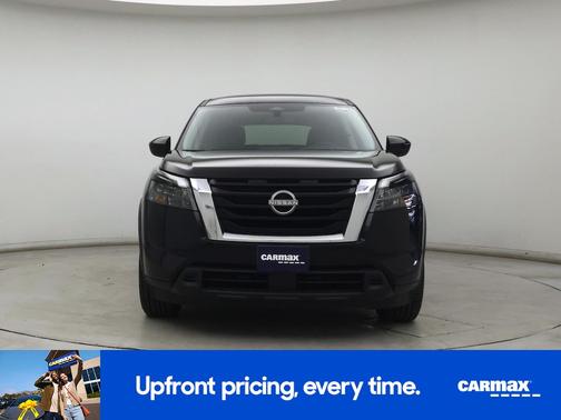 2024 Nissan Pathfinder S