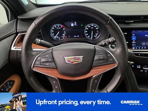 2023 Cadillac XT5 Premium Luxury