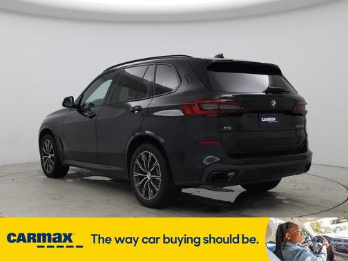 2022 BMW X5 M50i