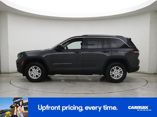 Gray 2023 Jeep Grand Cherokee Laredo