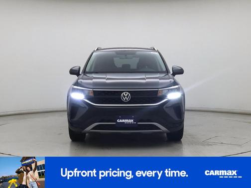 Gray 2022 Volkswagen Taos SE