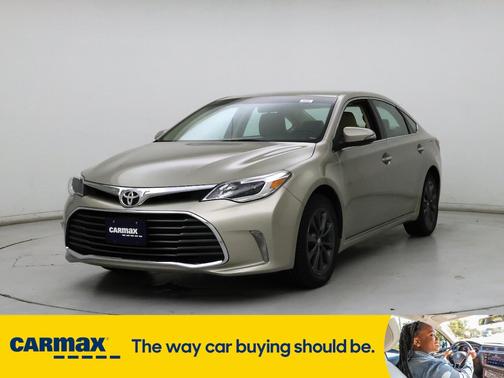 2016 Toyota Avalon XLE