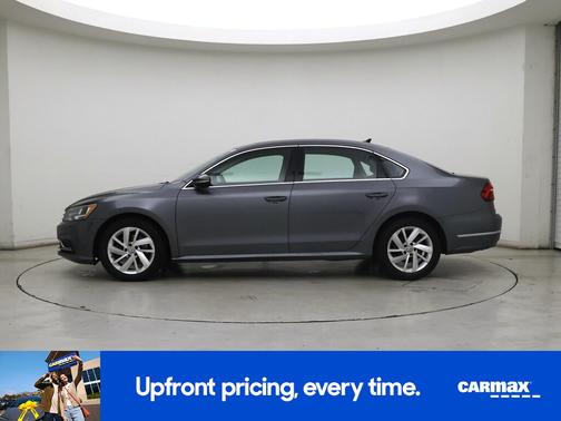 Gray 2018 Volkswagen Passat SE