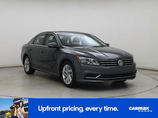 Gray 2018 Volkswagen Passat SE