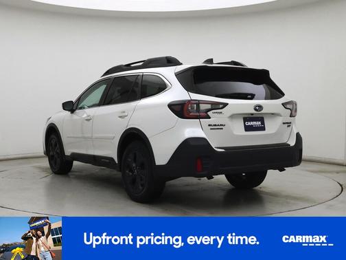 White 2022 Subaru Outback Onyx Edition XT
