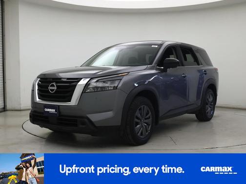 2024 Nissan Pathfinder S