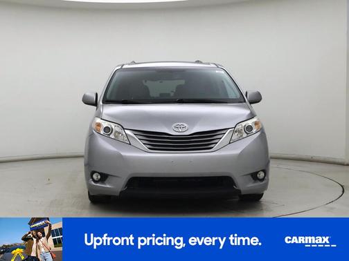 2016 Toyota Sienna XLE