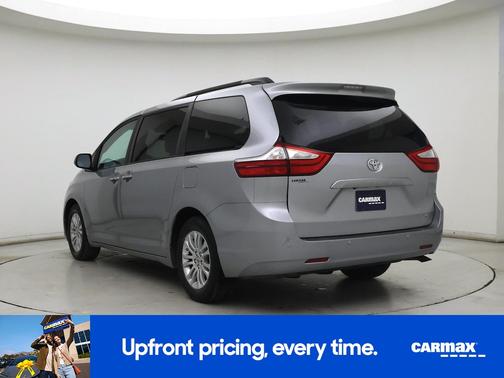 2016 Toyota Sienna XLE