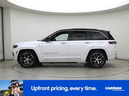 White 2022 Jeep Grand Cherokee 4xe Summit Reserve