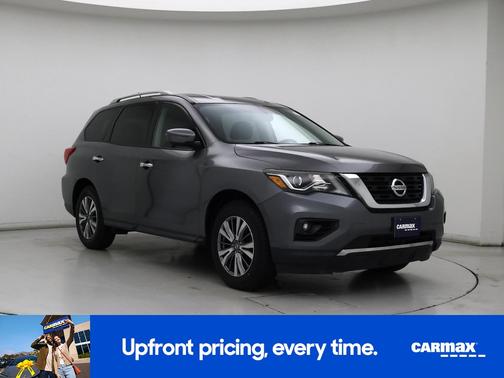 2018 Nissan Pathfinder SV