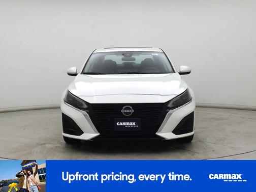 2023 Nissan Altima SV