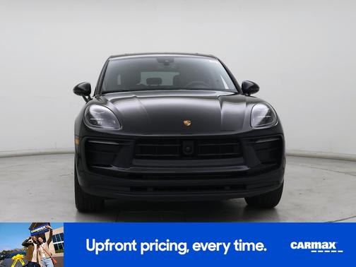 2023 Porsche Macan T