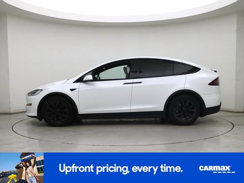 White 2022 Tesla Model X