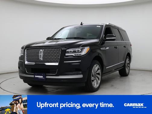 2022 Lincoln Navigator Standard