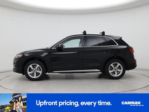 Black 2023 Audi Q5 Premium