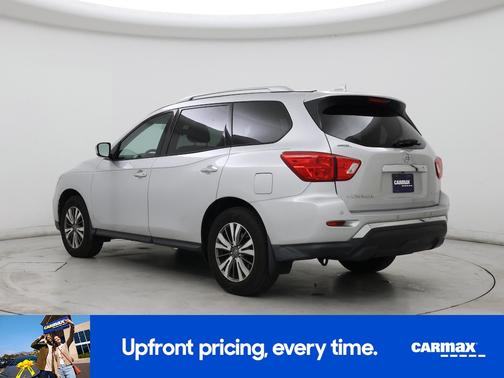 2019 Nissan Pathfinder S