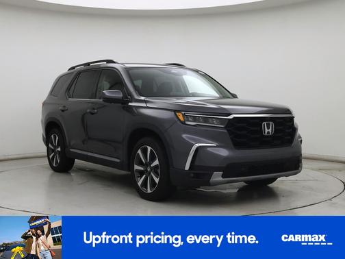 Gray 2025 Honda Pilot Elite