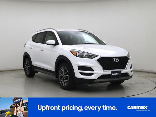 White 2021 Hyundai TUCSON SEL