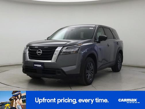 2024 Nissan Pathfinder S