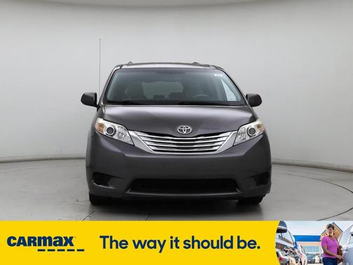 2014 Toyota Sienna LE