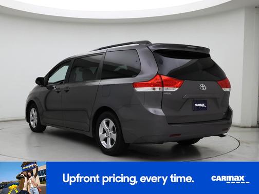 2014 Toyota Sienna LE