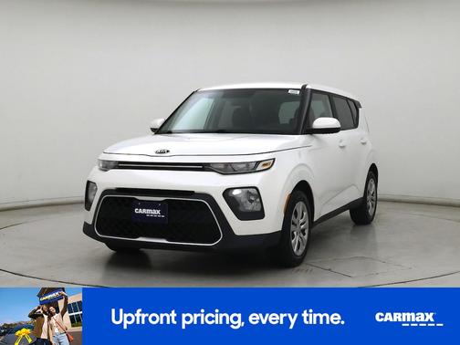 White 2021 Kia Soul LX