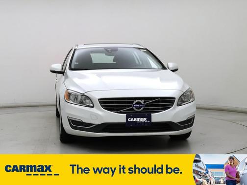 2017 Volvo V60 T5 Premier