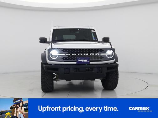 White 2024 Ford Bronco Badlands