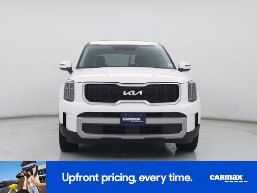 White 2023 Kia Telluride EX