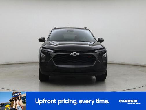 Black 2025 Chevrolet Trax 2RS