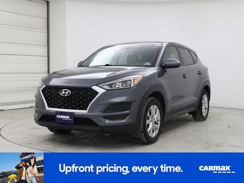 Gray 2019 Hyundai TUCSON SE