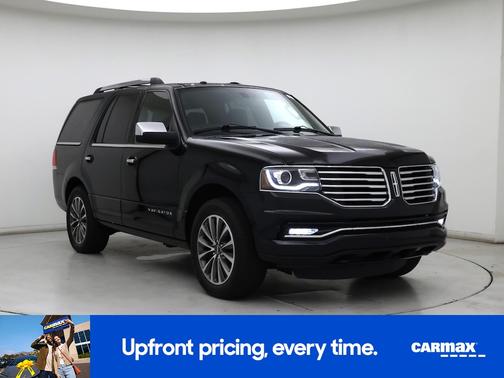 2017 Lincoln Navigator Select