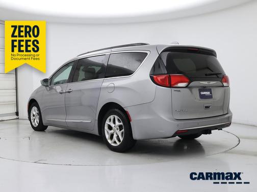 Silver 2017 Chrysler Pacifica Touring L