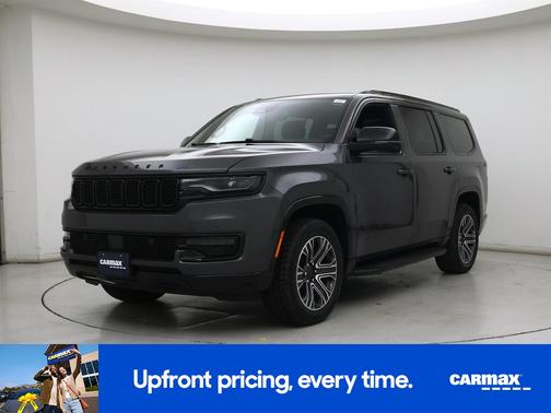 2023 Jeep Wagoneer Base