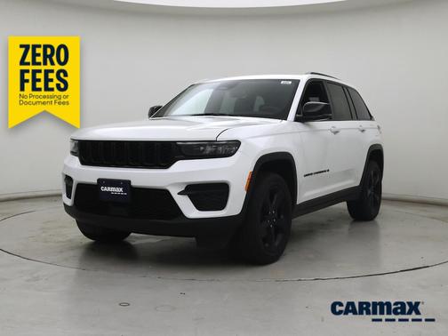 White 2024 Jeep Grand Cherokee Altitude X