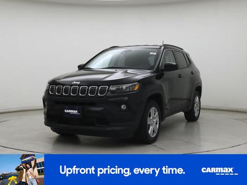 Black 2022 Jeep Compass Latitude