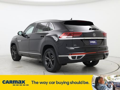 2022 Volkswagen Atlas Cross Sport SEL R-Line