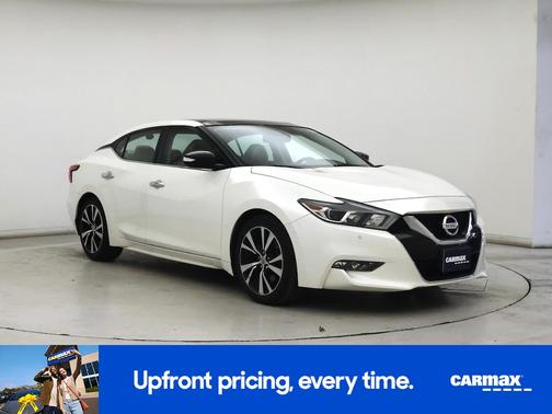 White 2018 Nissan Maxima SL
