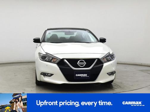 White 2018 Nissan Maxima SL