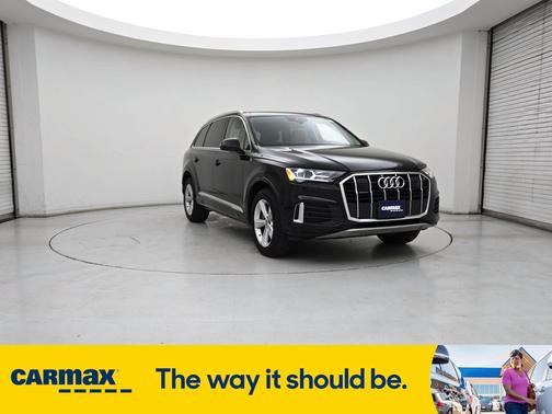 2020 Audi Q7 Premium Plus