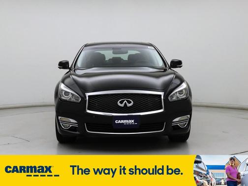 2019 INFINITI Q70 Luxe