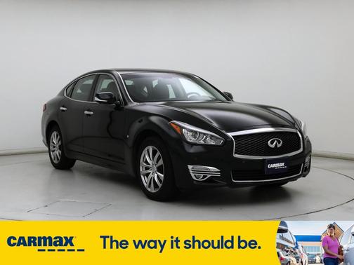 2019 INFINITI Q70 Luxe