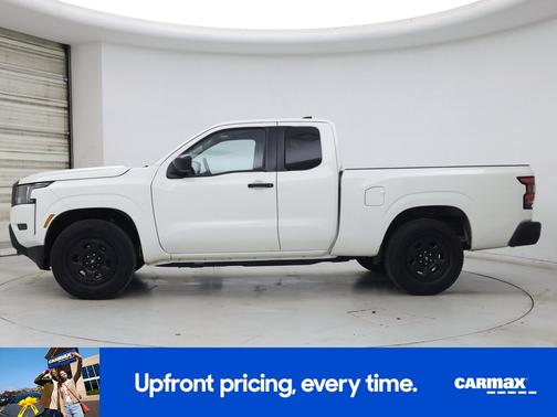 White 2024 Nissan Frontier S