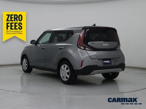 Gray 2023 Kia Soul LX