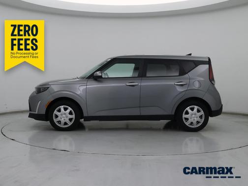 Gray 2023 Kia Soul LX