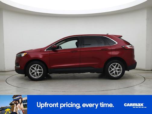 Red 2022 Ford Edge SEL