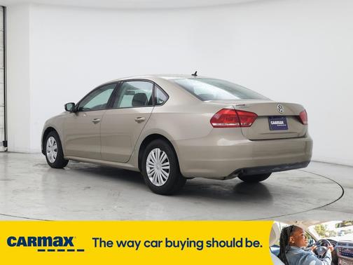 2015 Volkswagen Passat S